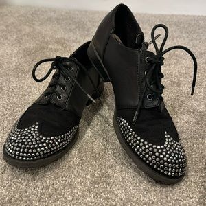 Michael Antonio wingtip Shoes. Size 7